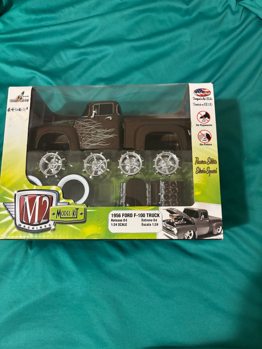 M2 Machines 1956 Ford F-100 Model Kit Truck in Brown
